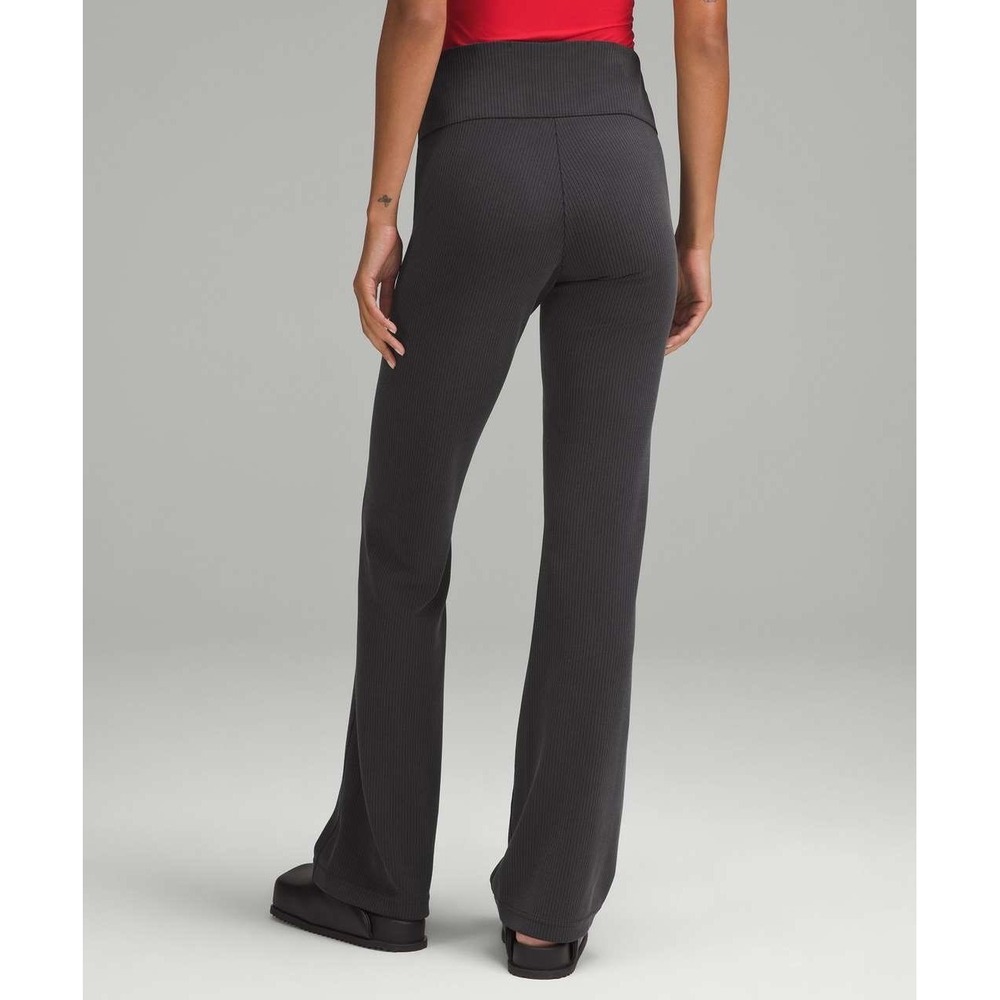 Lululemon Ribbed Softstreme Flared Pant Regular Black Size 2